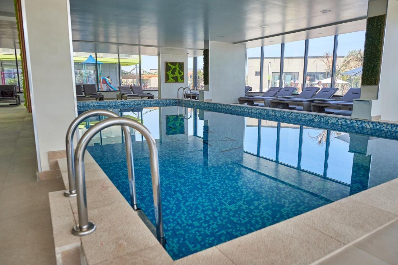 Sara Blu Apartment Spa And Pool Beach Resort Mamaia Esterno foto