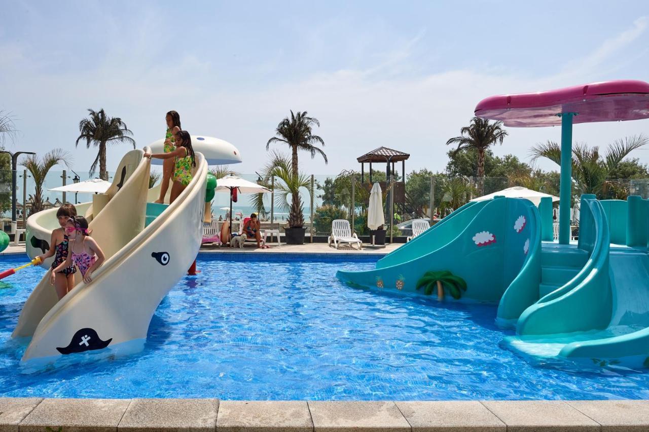 Sara Blu Apartment Spa And Pool Beach Resort Mamaia Esterno foto